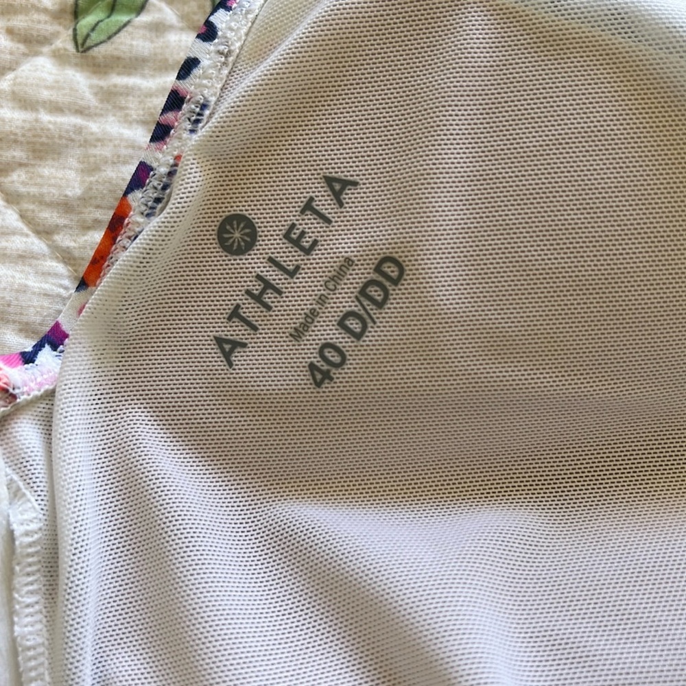 Athleta Ipanema Tara Halter Bikini top, 40D/DD - Picture 5 of 9